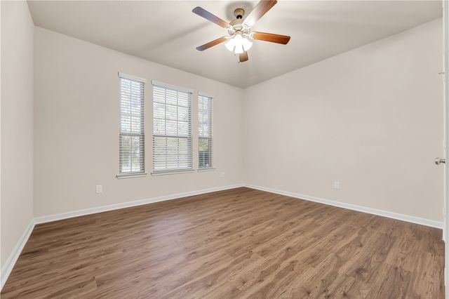 1736 Twin Pond Circle, College Station, TX 77845