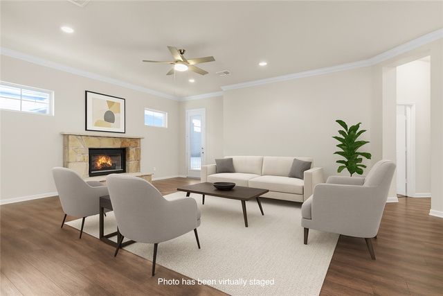 1736 Twin Pond Circle, College Station, TX 77845