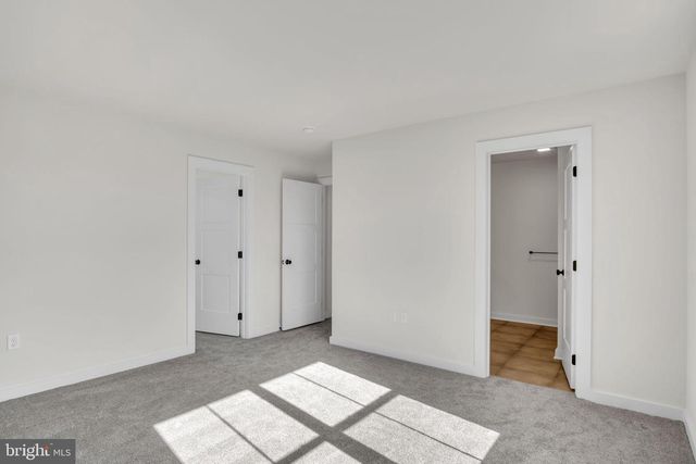 24 AMERICAN AVE, Carlisle, PA 17015