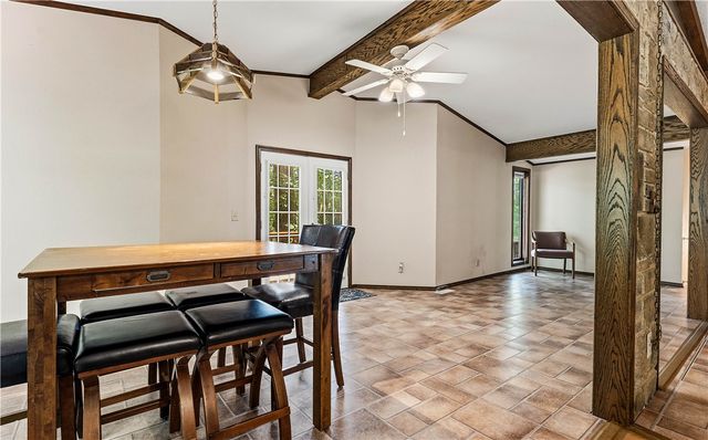 17 Wentworth Drive, Bella Vista, AR 72715