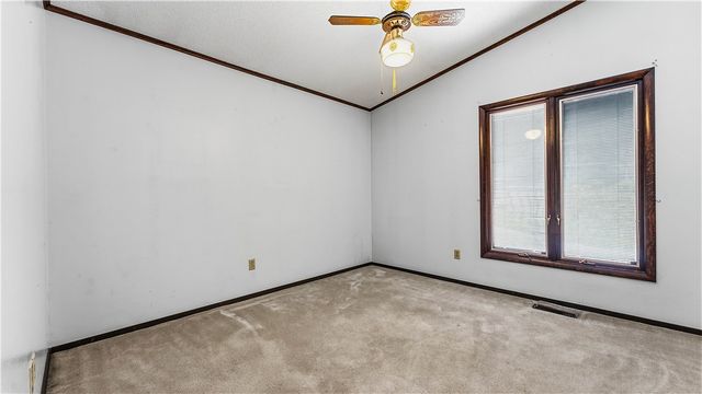 17 Wentworth Drive, Bella Vista, AR 72715