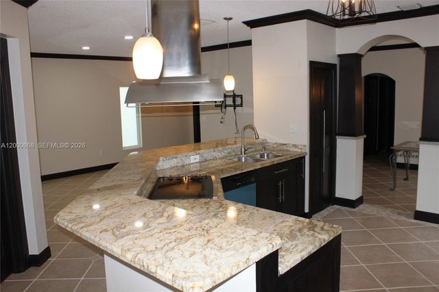1325 NW 192nd Terrace 1325, Pembroke Pines, FL 33029