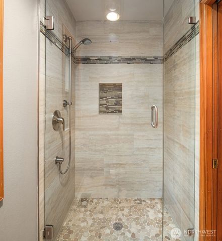 17220 NE 152nd Street, Woodinville, WA 98072