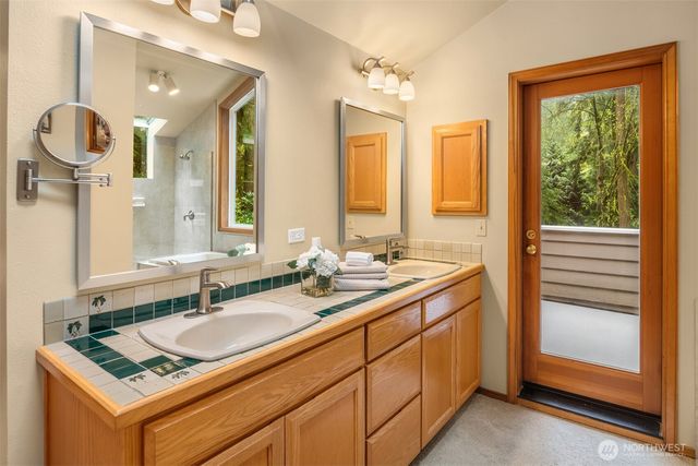 17220 NE 152nd Street, Woodinville, WA 98072