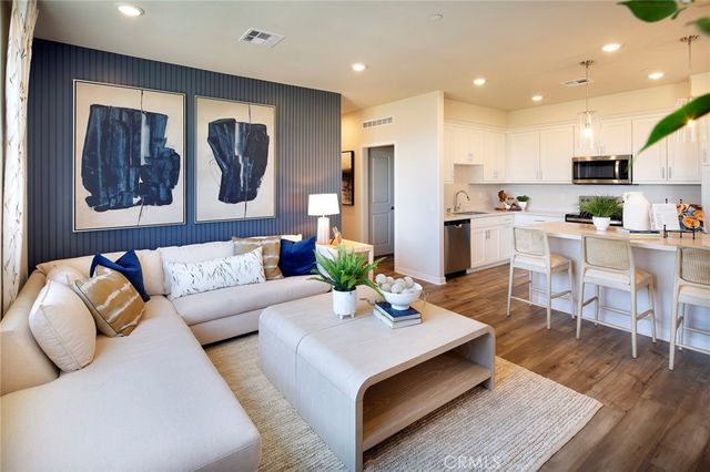 36152 Domingo Avenue 2001, Murrieta, CA 92563