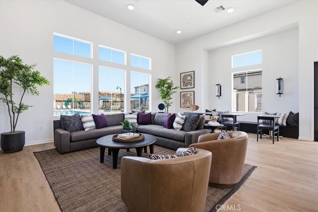 36152 Domingo Avenue 2001, Murrieta, CA 92563