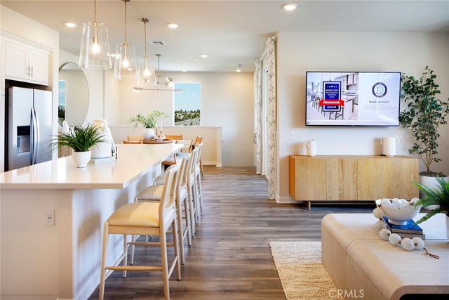 36152 Domingo Avenue 2001, Murrieta, CA 92563