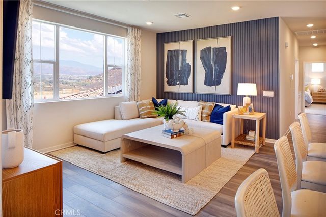 36152 Domingo Avenue 2001, Murrieta, CA 92563