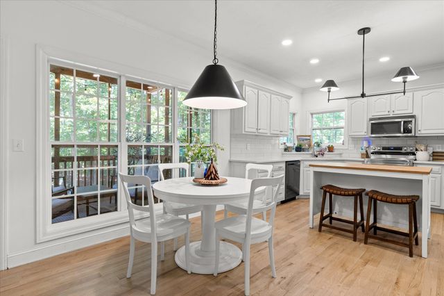 10171 Hunters Hollow Drive, Soddy Daisy, TN 37379