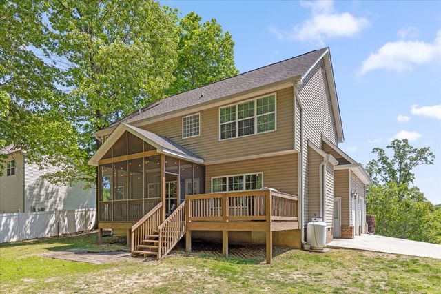 10171 Hunters Hollow Drive, Soddy Daisy, TN 37379