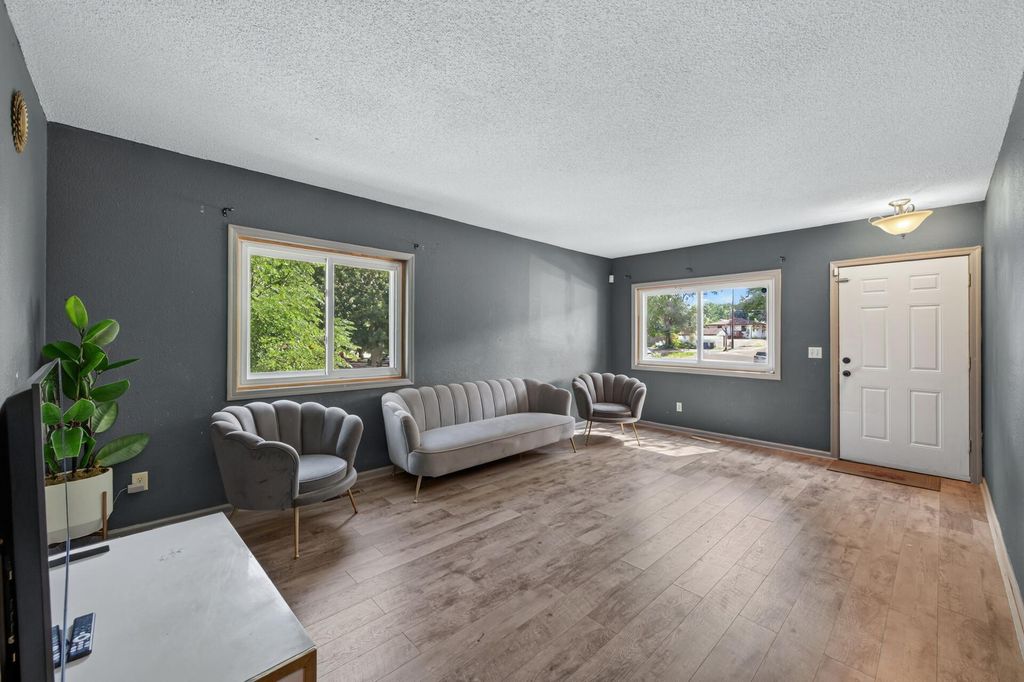 995 Rose Avenue E, Saint Paul, MN 55106 — photo 4
