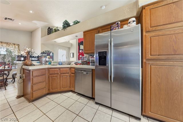 2921 Autumn Haze Lane, Las Vegas, NV 89117