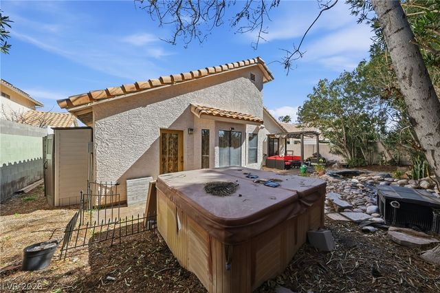 2921 Autumn Haze Lane, Las Vegas, NV 89117