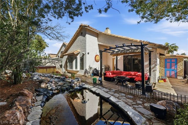 2921 Autumn Haze Lane, Las Vegas, NV 89117