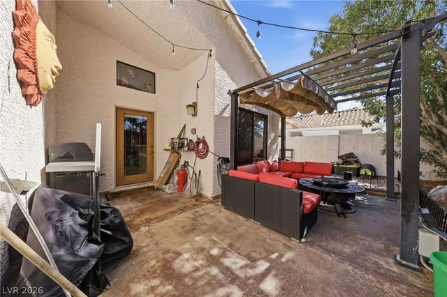 2921 Autumn Haze Lane, Las Vegas, NV 89117