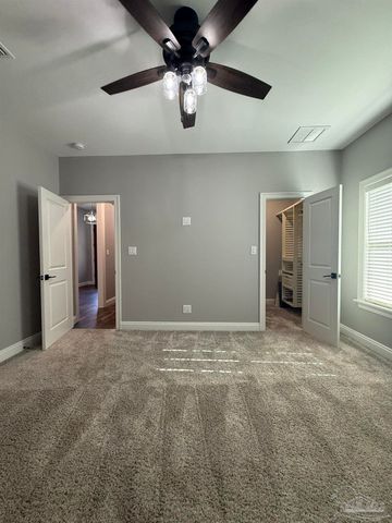 4825 Royal Pines Dr, Pace, FL 32571