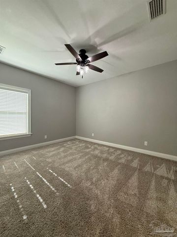 4825 Royal Pines Dr, Pace, FL 32571