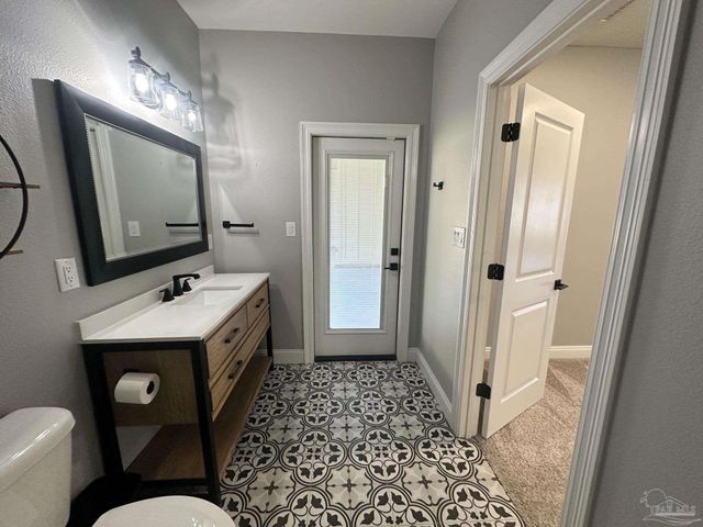 4825 Royal Pines Dr, Pace, FL 32571