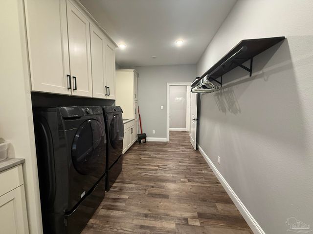 4825 Royal Pines Dr, Pace, FL 32571