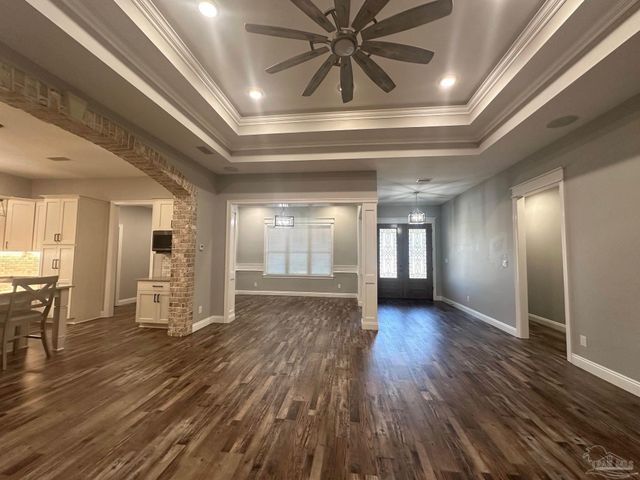 4825 Royal Pines Dr, Pace, FL 32571