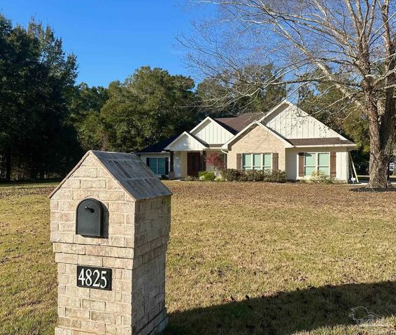 4825 Royal Pines Dr, Pace, FL 32571