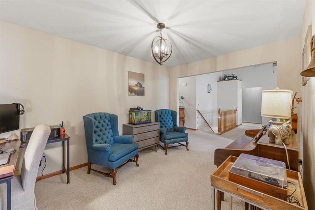321 Morgan Lane, Beaver Dam, WI 53916