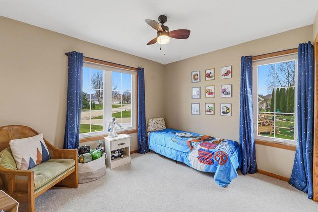321 Morgan Lane, Beaver Dam, WI 53916