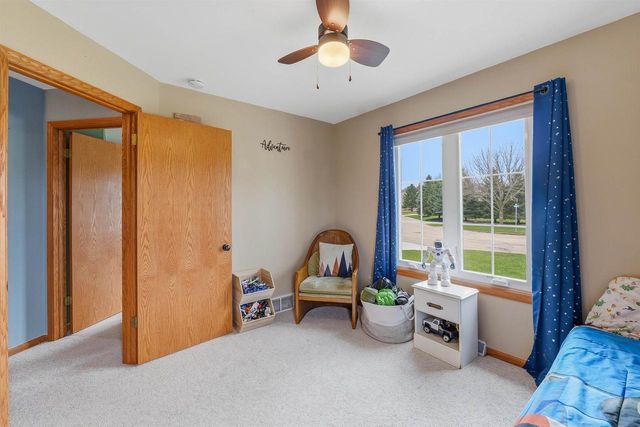 321 Morgan Lane, Beaver Dam, WI 53916