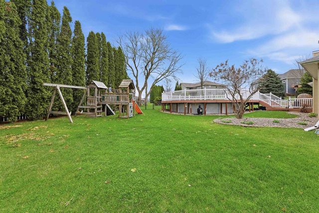 321 Morgan Lane, Beaver Dam, WI 53916