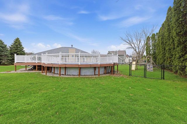 321 Morgan Lane, Beaver Dam, WI 53916