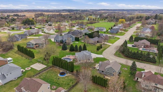 321 Morgan Lane, Beaver Dam, WI 53916