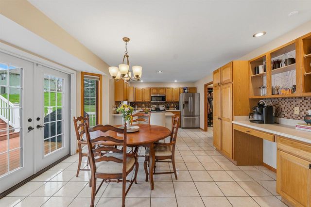 321 Morgan Lane, Beaver Dam, WI 53916