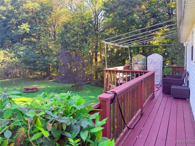 2245 Thomas Road, Sheldon, NY 14167