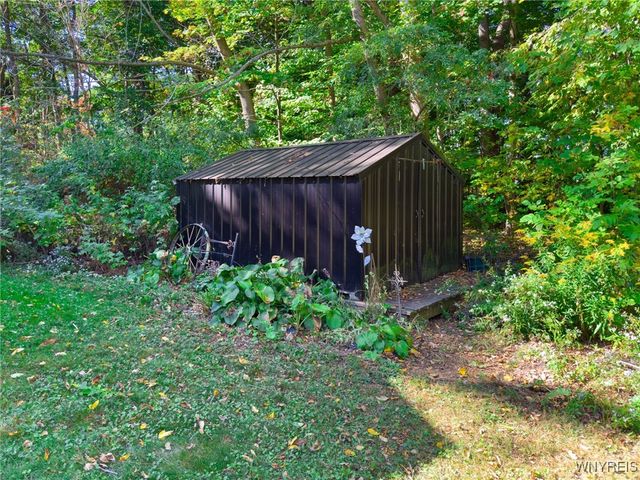 2245 Thomas Road, Sheldon, NY 14167
