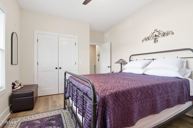1839 Top Sail Court, Kingsport, TN 37664