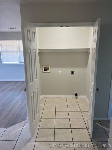 707 S 14 Street, Durant, OK 74701