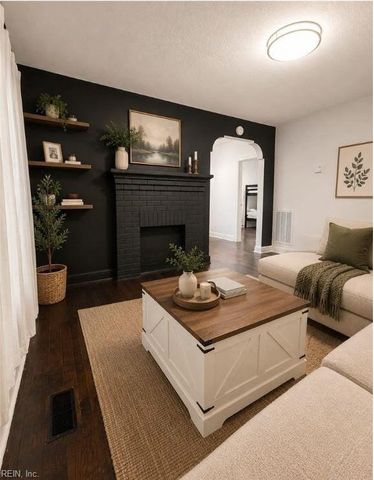232 Clifton ST, Hampton, VA 23661
