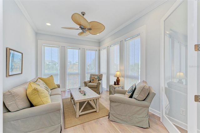 348 SAPPHIRE LAKE DRIVE 201, Bradenton, FL 34209