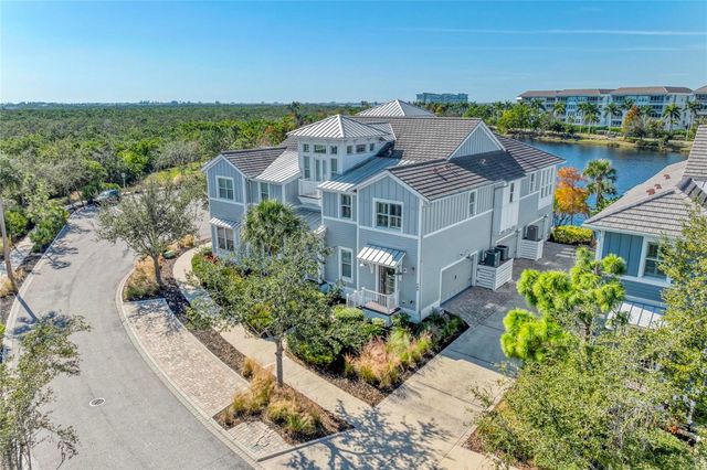 348 SAPPHIRE LAKE DRIVE 201, Bradenton, FL 34209