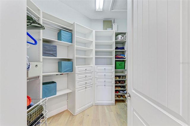 348 SAPPHIRE LAKE DRIVE 201, Bradenton, FL 34209