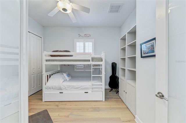 348 SAPPHIRE LAKE DRIVE 201, Bradenton, FL 34209