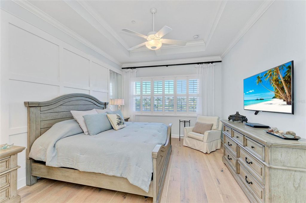 Image 28 of property listing at 348 SAPPHIRE LAKE DRIVE 201, Bradenton, FL 34209