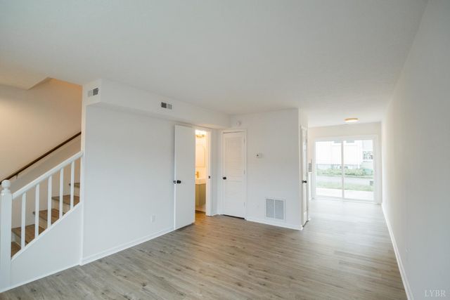 3501 Fort Avenue 27, Lynchburg, VA 24501