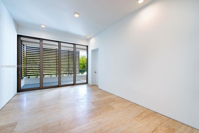 311 Meridian Ave 302, Miami Beach, FL 33139