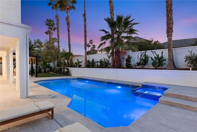 1905 Iron Ridge Drive, Las Vegas, NV 89117