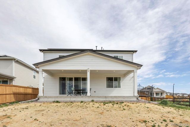 919 N Undergrove Way, Aurora, CO 80018