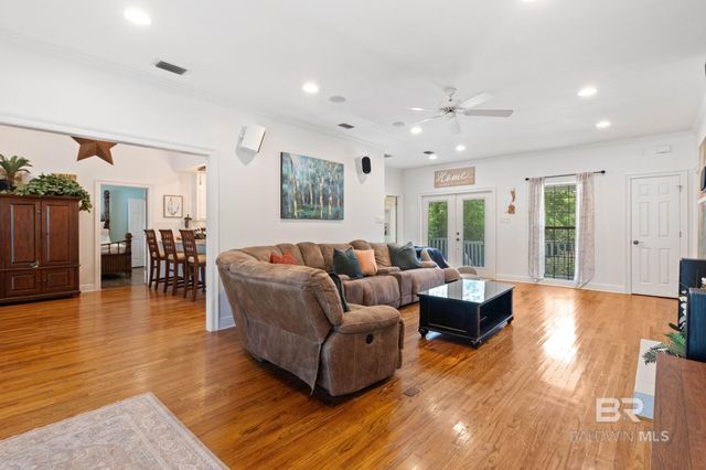 10233 Bayou Circle, Fairhope, AL 36532