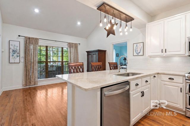10233 Bayou Circle, Fairhope, AL 36532