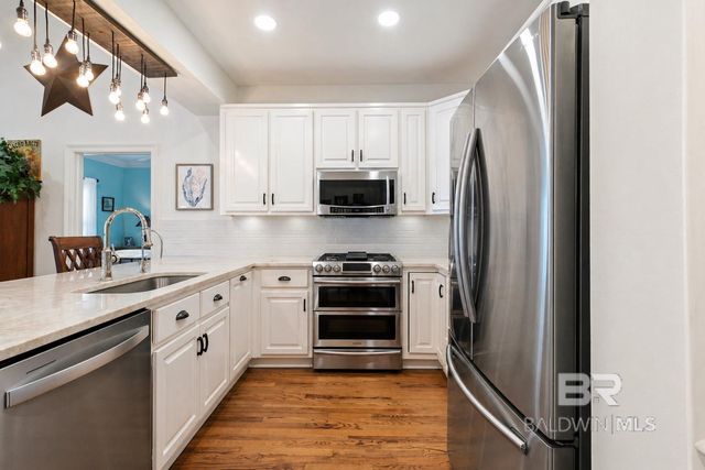 10233 Bayou Circle, Fairhope, AL 36532