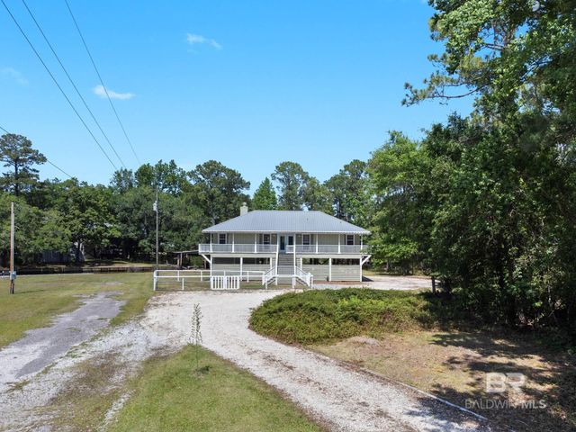 10233 Bayou Circle, Fairhope, AL 36532